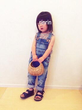 「H&M（エイチ・アンド・エム）のアイテム（サロペット/オーバーオール、ブルー系）」を使った、rinka時々yukinoさん（キッズ・110cm）の夏コーディネート