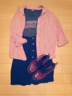 「Dr. Martens（ドクターマーチン）のDr.Martens 1460 WOMENS 8EYE BOOT [ドクターマーチン 1460 ウィメンズ 8アイ ブーツ]（ブーツ、ブラック系）」を使った、yannさん（レディース・161cm）の春コーディネート