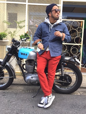 「VISSLA（ヴィスラ）のアイテム」を使った、yuichiroさん（メンズ・170cm）の秋コーディネート