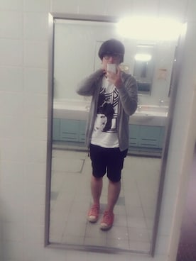 「theo（テオ）のアイテム」を使った、かいさん（メンズ・175cm）の夏コーディネート