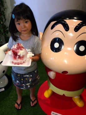「BOOFOOWOO」｜「アイテム（ビーチサンダル）」を使った、YUNAchocoさん（キッズ・120cm）の夏コーディネート