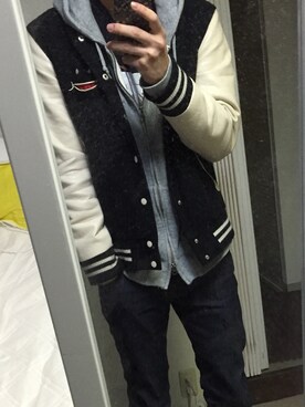 「UP START（アップスタート）のアイテム（スタジャン）」を使った、はっちゃんさん（メンズ・176cm）の冬コーディネート