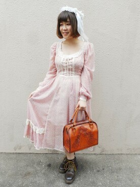 「ヴィンテージワンピース」｜「アイテム（ブーツ）」を使った、AiLeen by GROGGROGさん（レディース・158cm）の秋コーディネート