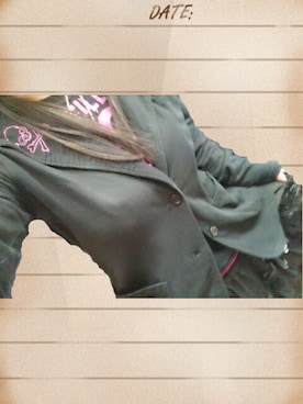 「HELL CAT PUNKS（ヘルキャットパンクス）のアイテム（ジャケット/アウター）」を使った、紫音さん（レディース・150cm）の冬コーディネート