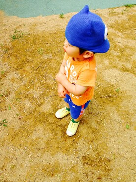 「しまむら（シマムラ）のアイテム（Sneakers、イエロー系）」を使った、nishiyamaさん（レディース・155cm）の冬コーディネート