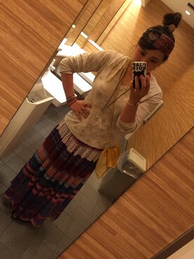 「MALAIKA（マライカ）のアイテム（スカート、その他）」を使った、YUKI さん（レディース・165cm）の秋コーディネート