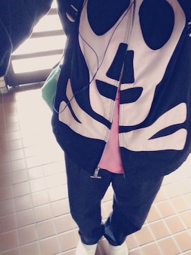 「BEAMS（ビームス）のアイテム（スタジャン）」を使った、しゅんすけさん（メンズ・168cm）の春コーディネート