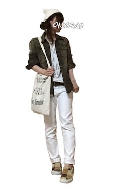 「TODAYFUL（トゥデイフル）のVintageトートバッグ（トートバッグ）」を使った、Atsukoさん（レディース・152cm）の秋コーディネート