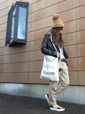 「ニットキャップ」｜「アイテム（ライダースジャケット）」を使った、Atsukoさん（レディース・152cm）の秋コーディネート