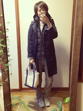 「クルーネックニット」｜もこさん（レディース・165cm）の冬コーディネート