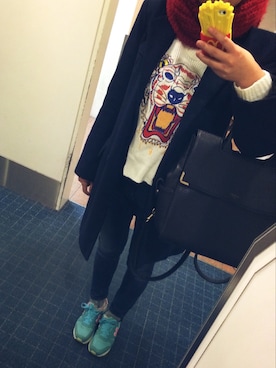 「アイテム（ステンカラーコート）」を使った、りーさんさん（レディース・157cm・10代）の冬コーディネート
