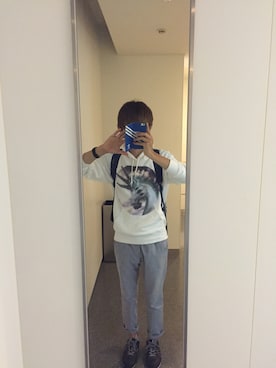「adidas（アディダス）のアイテム（PC・スマホグッズ/家電）」を使った、まわびっしゅさん（メンズ・175cm）の夏コーディネート