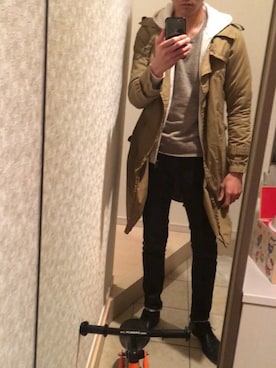 「goa（ゴア）のアイテム（トレンチコート）」を使った、hsさん（メンズ・175cm）の春コーディネート