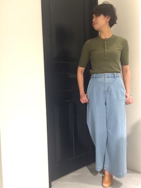 「LE JUN（ルジュン）のアイテム（パンツ）」を使った、MOMOKOさん（レディース・165cm）の春コーディネート