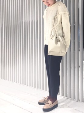 「M/M ATTACHMENT（エムエムアタッチメント）のアイテム（スニーカー）」を使った、Shiori Adachiさん（レディース・153cm）の秋コーディネート