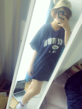 「STUSSY（ステューシー）のアイテム（ハット、ベージュ系）」を使った、NATSUMI YOKOTAさん（レディース・160cm）の春コーディネート