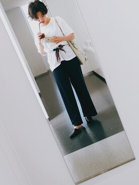 「ZARA（ザラ）のアイテム（パンツ、ブルー系）」を使った、NATSUMI YOKOTAさん（レディース・160cm）の秋コーディネート