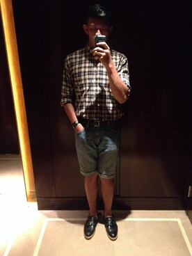 「NET（ネット）の藍格襯衫（シャツ/ブラウス、ブルー系）」を使った、Owenさん（メンズ・176cm）の夏コーディネート