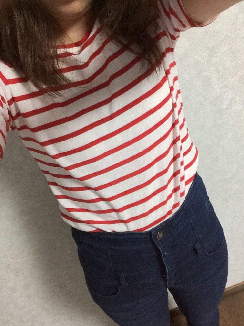 「ボーダー、GU」｜「アイテム（デニムパンツ、ホワイト系）」を使った、やーやさん（レディース・163cm）の夏コーディネートの1枚目の写真