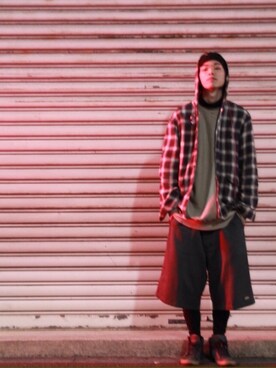 「Yohji Yamamoto（ヨウジヤマモト）のアイテム（ニットキャップ/ビーニー）」を使った、加藤貴也さん（メンズ・175cm）の冬コーディネート