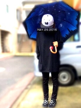 「傘」｜「アイテム（財布/小物）」を使った、アクロン🚛🎶さん（レディース・163cm）の春コーディネート