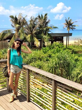 「WILDFOX」｜Jenna wangさん（レディース・172cm）の夏コーディネート