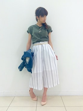 「DRWCYS（ドロシーズ）のアイテム（デニムジャケット）」を使った、TOMOEさん（レディース・157cm）の春コーディネート