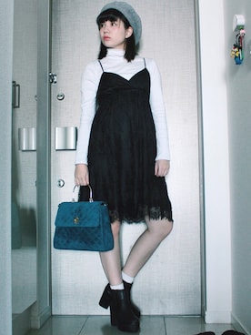 「カフェ」｜「アイテム（ハンチング/ベレー帽）」を使った、soraさん（レディース・154cm）の秋コーディネート
