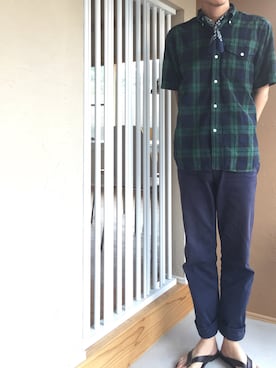 「BEAMS PLUS（ビームスプラス）のアイテム（財布/小物）」を使った、白川透さん（メンズ・175cm）の夏コーディネート