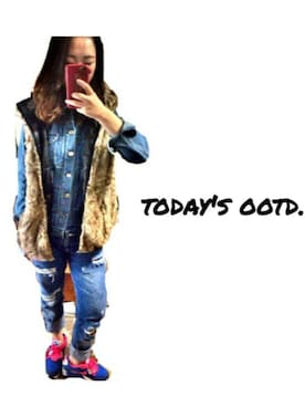 「アイテム（ダウンベスト、ブラウン系）」を使った、aさん（レディース・157cm）の秋コーディネート