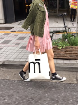 「FREITAG（フライターグ）のアイテム（ハンドバッグ）」を使った、まこさん（レディース・171cm）の春コーディネート