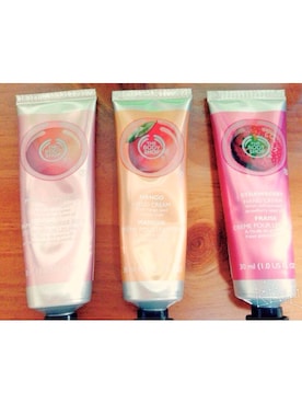 「アイテム（ハンドケア/ハンドクリーム）」を使った、まゆさん（レディース・157cm）の冬コーディネート