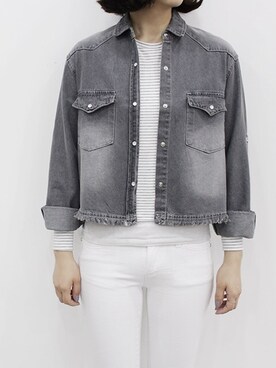 「gray」｜「アイテム（デニムジャケット）」を使った、데일리위수さん（レディース・170cm）の春コーディネート