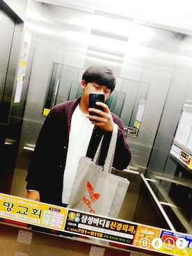 「G-STAR RAW（ジースターロゥ）のアイテム（その他アウター）」を使った、김민혁さん（メンズ・180cm）の秋コーディネート