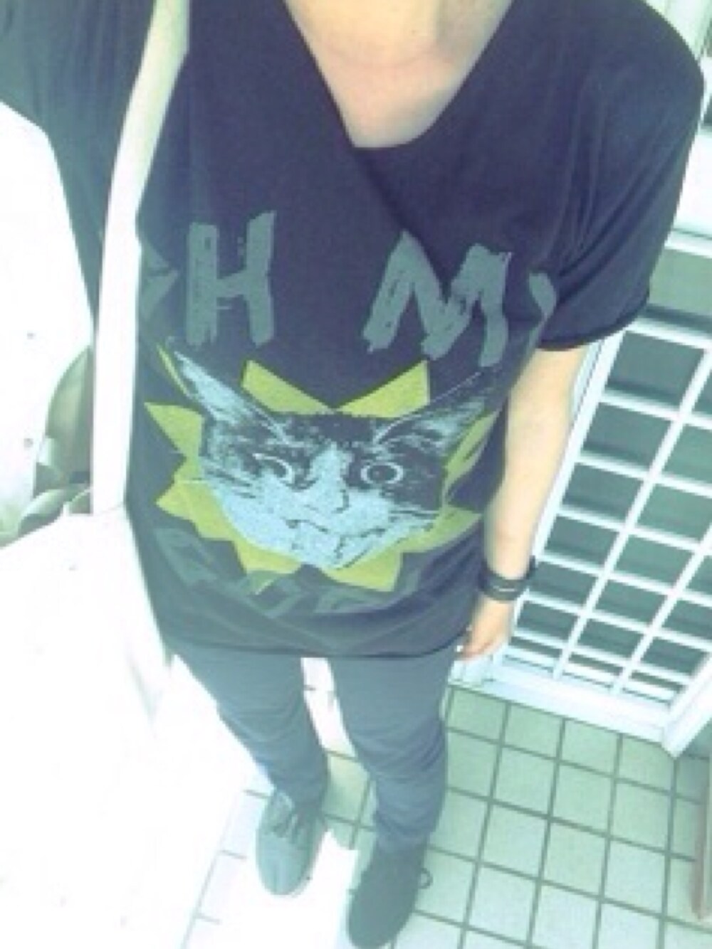 「日常」｜「sevensのアイテム（Tシャツ/カットソー、ブラック系）」を使った、chiyu:)さん（レディース・158cm）の春コーディネートの1枚目の写真