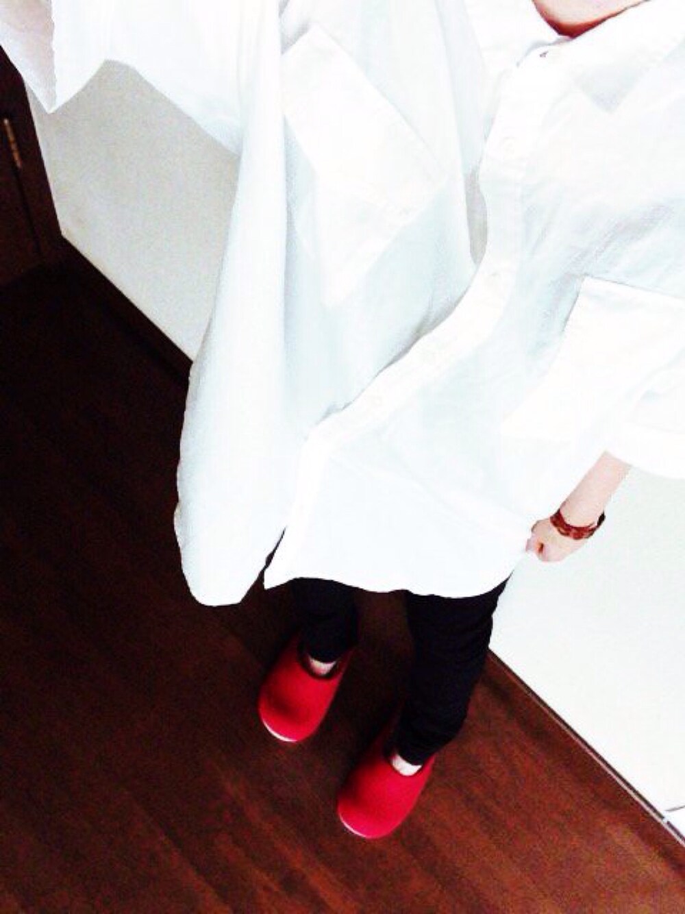「日常」｜「DOUBLE NAMEのドルマンシャツワンピース（シャツワンピース、ホワイト系）」を使った、chiyu:)さん（レディース・158cm）の夏コーディネートの1枚目の写真