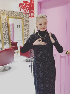 「アイテム（アクセサリー、パープル系）」を使った、Ｕｌｕさん（レディース・165cm）の冬コーディネート