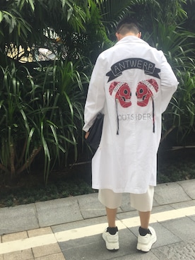 「アイテム（ピーコート、ホワイト系）」を使った、J Huangさん（メンズ・173cm）の夏コーディネート