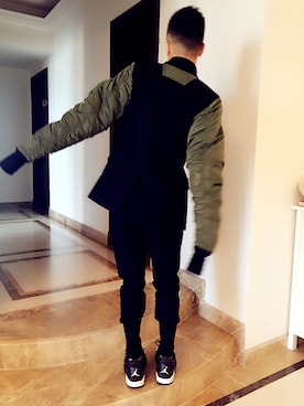 J Huangさんのコーディネート