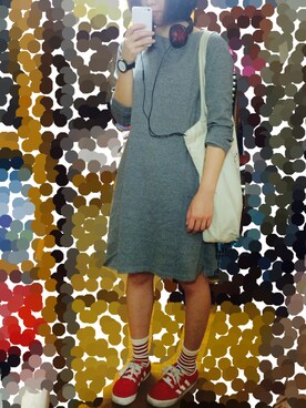 「アイテム（音楽/本・雑誌、レッド系）」を使った、きのこさん（レディース・157cm）の秋コーディネート