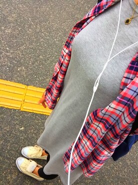 「Marc by Marc Jacobs（マークバイマークジェイコブス）のアイテム（アクセサリー）」を使った、か な や んさん（レディース・162cm）の春コーディネート