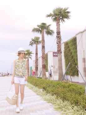 春名亜美さんのコーディネート