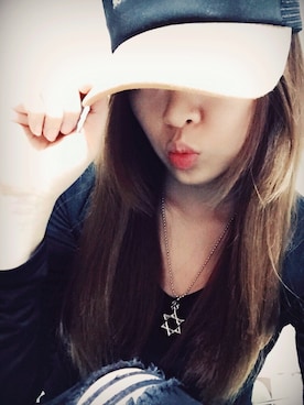 「SQUAD（スクアッド）のアイテム（キャップ）」を使った、林軟 🐻さん（レディース・158cm）の春コーディネート