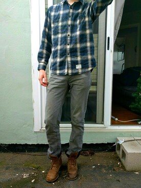 Alex Careyさんのコーディネート