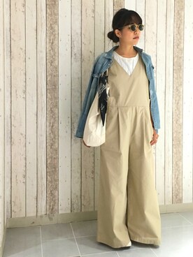 「アイテム（つなぎ/オールインワン、ベージュ系）」を使った、seekaさん（レディース・157cm）の夏コーディネート