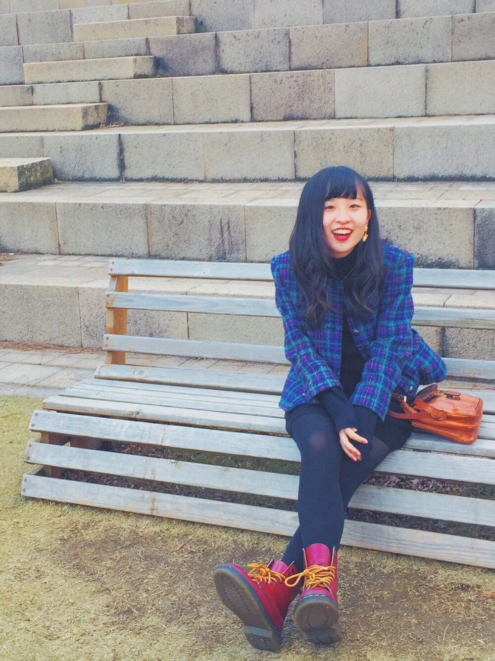 「used、古着、レトロ、古着MIX、昭和、マーチン、ドクターマーチン、ファッション、ootd、outfit」｜「Dr. MartensのDr.Martens (ドクターマーチン)/1460Z 8ホールブーツ（ブーツ、レッド系）」を使った、sayaohnoさん（レディース・157cm）の春コーディネートの1枚目の写真