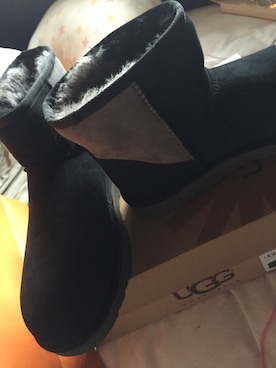 「UGG（アグ）のアイテム（ブーツ、ブラック系）」を使った、coffeemilk.gucciさん（メンズ・171cm）の秋コーディネート