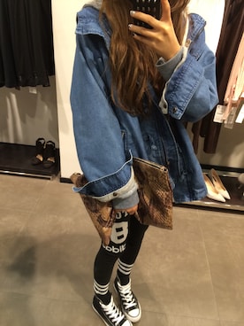 「PULL&BEAR（プルアンドベア）のアイテム（スタジャン）」を使った、破小孩儿111さん（レディース・164cm）の秋コーディネート