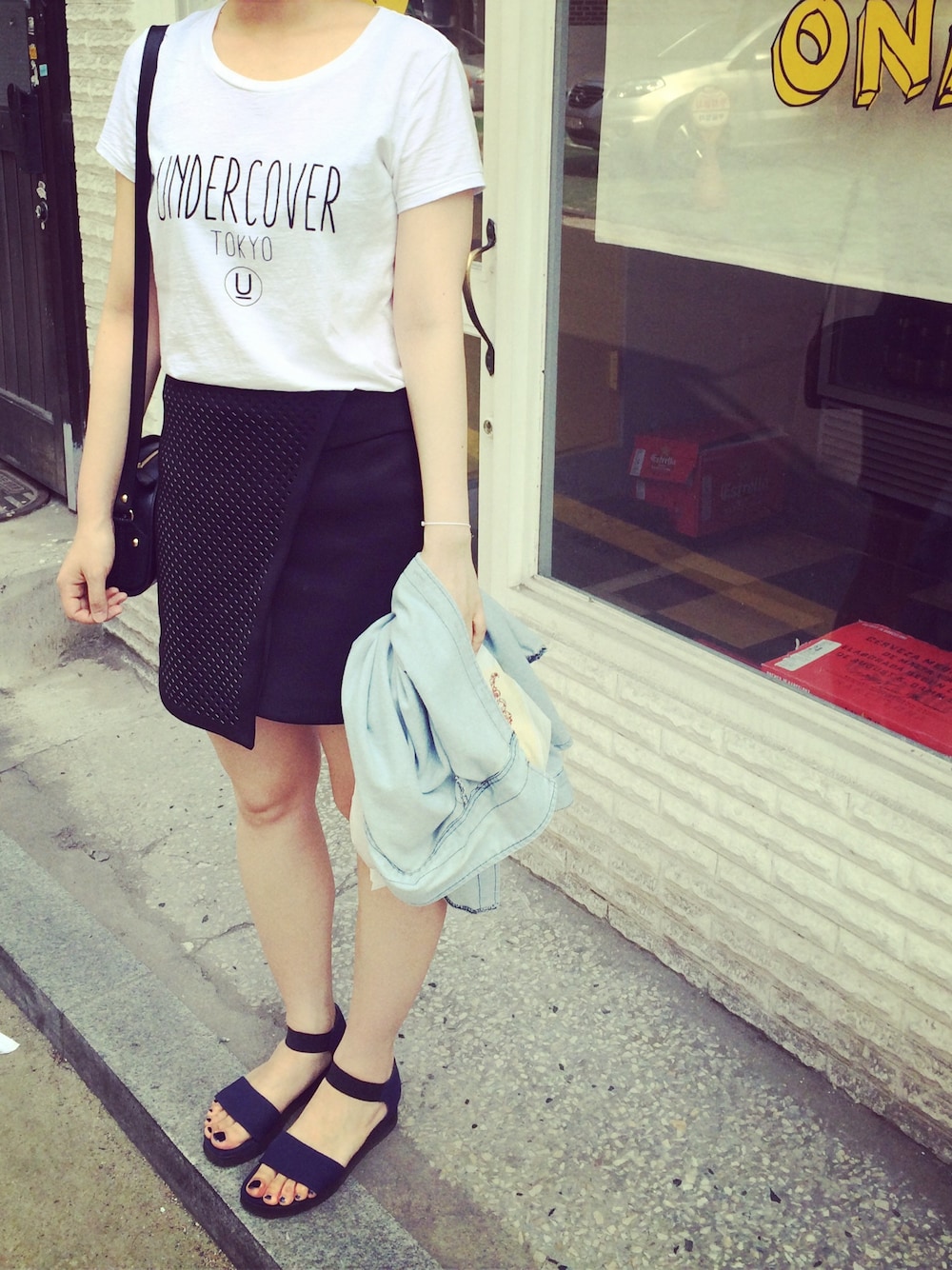 「TOPSHOP、A.P.C.、UNDER COVER」｜「UNDERCOVERのM2808（Tシャツ/カットソー、ホワイト系）」を使った、helloimyshさん（レディース・174cm）の夏コーディネートの1枚目の写真