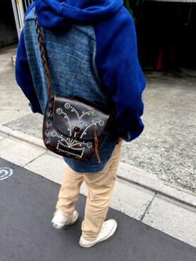 「HTC（エイチティーシー）のアイテム（バッグ）」を使った、近藤　昌さん（メンズ・172cm）の春コーディネート